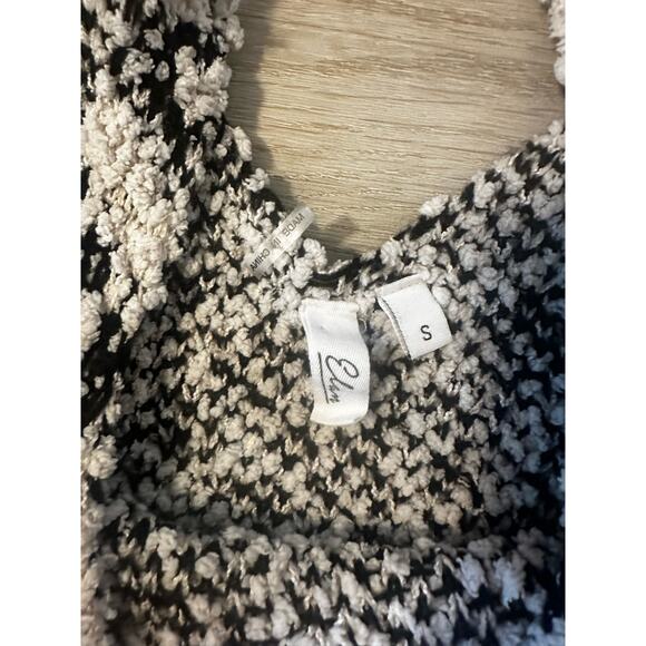 Elan vneck sweater tank black/cream Aztec print size small - Picture 6 of 6